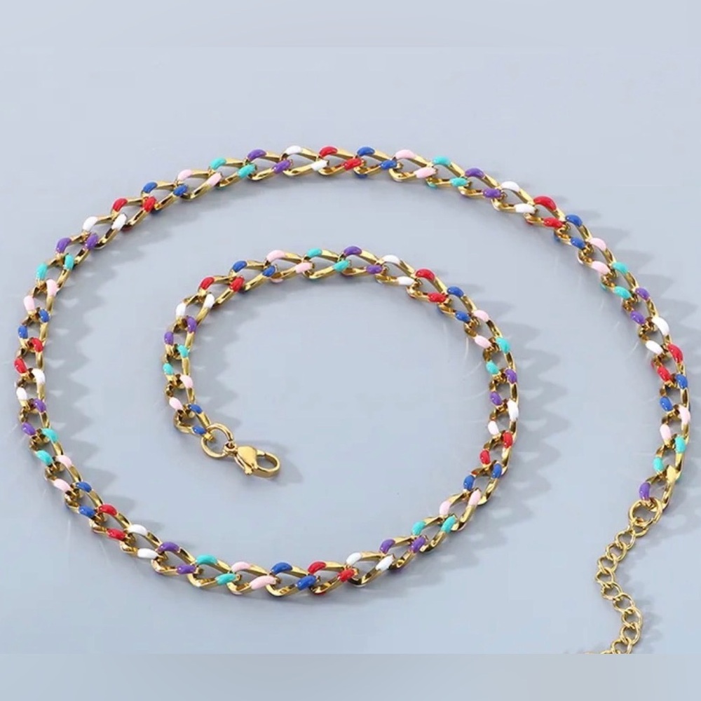 Multicolor Gold Chain Necklace - Picture 5 of 5